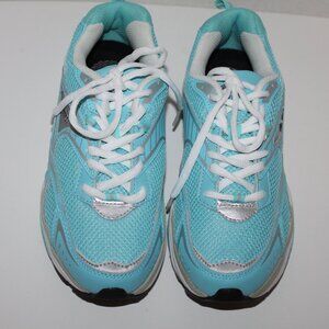 NWT Tony Little Cheeks Shoes